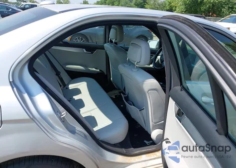 2014 Mercedes-Benz C 300 Luxury 4Matic/Sport 4Matic from USA, damaged, VIN WDDGF8ABXEA894219